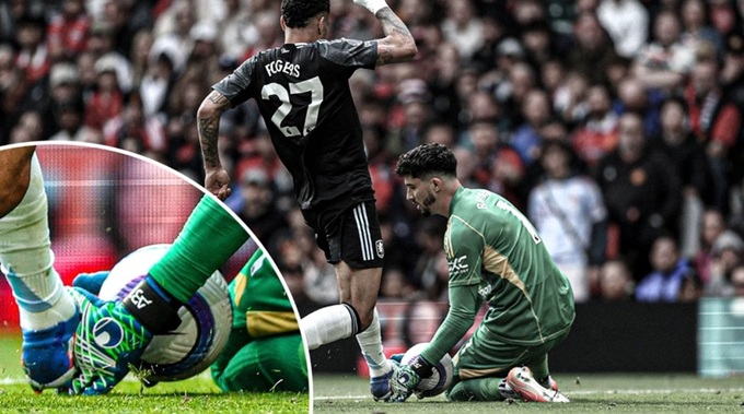 Trọng T Thomas Bramall đã mắc sai lầm ở vòng hạ màn Premier League
