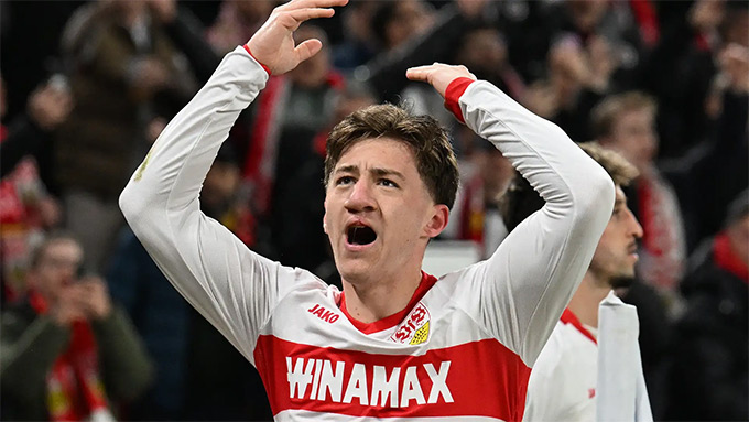 Real Madrid quan tâm đến Stiller