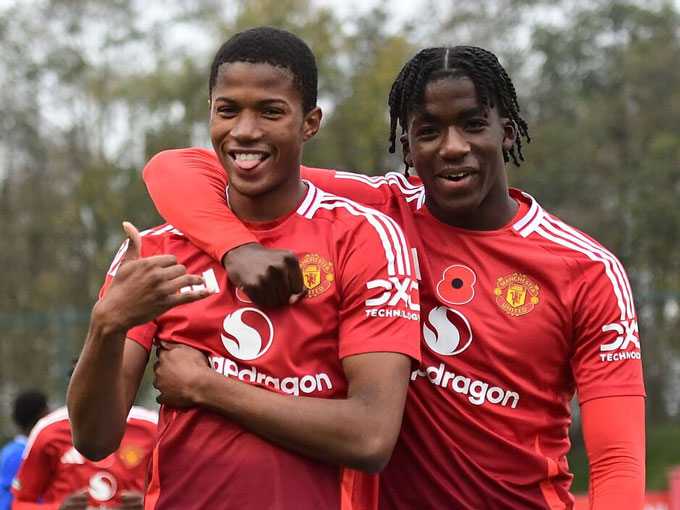 MU đã chiêu mộ được hai T năng giá rẻ từ Arsenal