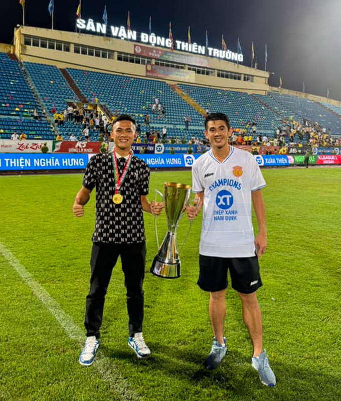 Văn Kiên sắp đón chức vô địch V.League lần thứ 6 trong sự nghiệp