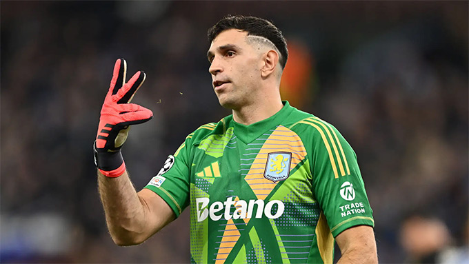 Chelsea muốn có sự phục vụ của Emiliano Martinez
