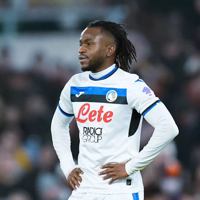 Lời đề nghị từ Arsenal khiến Lookman đang muốn rời Atalanta ngay trong hè này. Cựu cầu thủ Everton được cho là đang muốn trở lại Premier League vì anh muốn thực hiện bước tiếp theo trong sự nghiệp của mình.