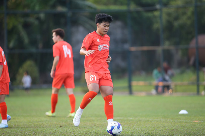 Trung vệ Phạm Lý Đức trong màu áo U23 Việt Nam 
