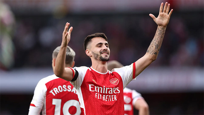 Fabio Vieira không còn nằm trong kế hoạch của Arsenal