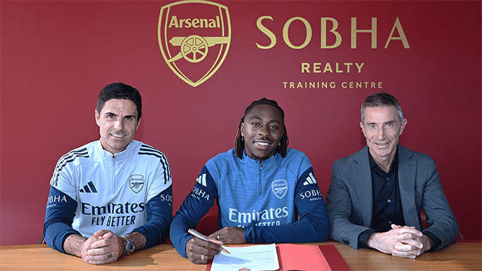 Eberechi Eze ra mắt Arsenal