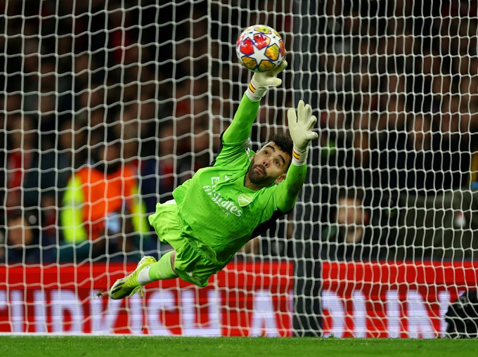 David Raya hướng tới cột mốc 100 trận cho Arsenal