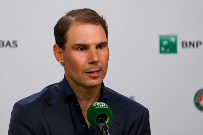 Nadal không đồng tình với Federer