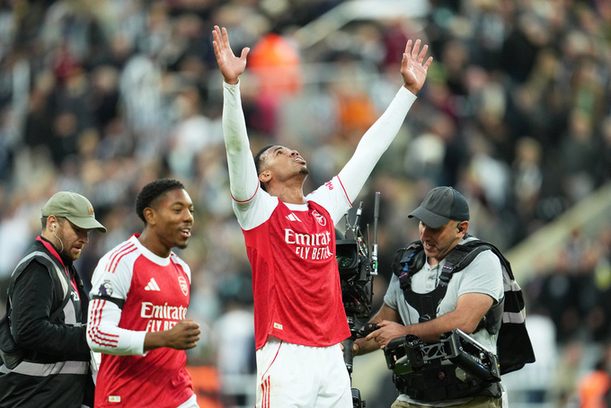 Bản lĩnh của Arsenal bây giờ là không thể đong đếm