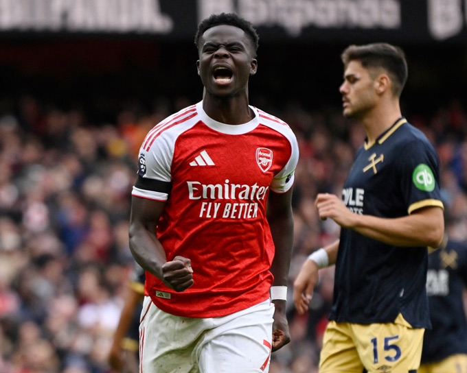 Arsenal đã vượt ải West Ham thành công
