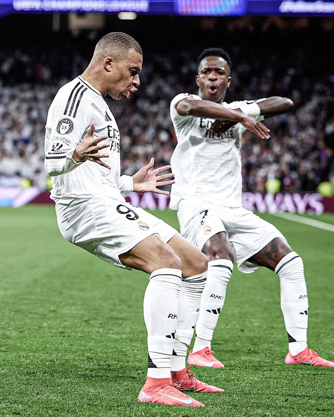 Mbappe và Vinicius giờ không còn giẫm chân nhau, mà ngày càng trở nên ăn ý.