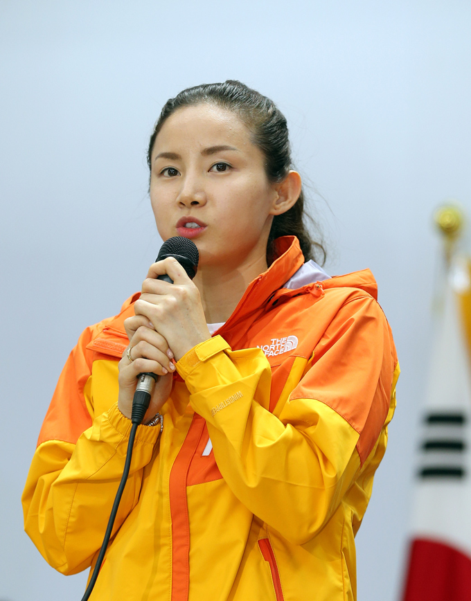 Nam Hyun Hee khẳng định mình bị lừa