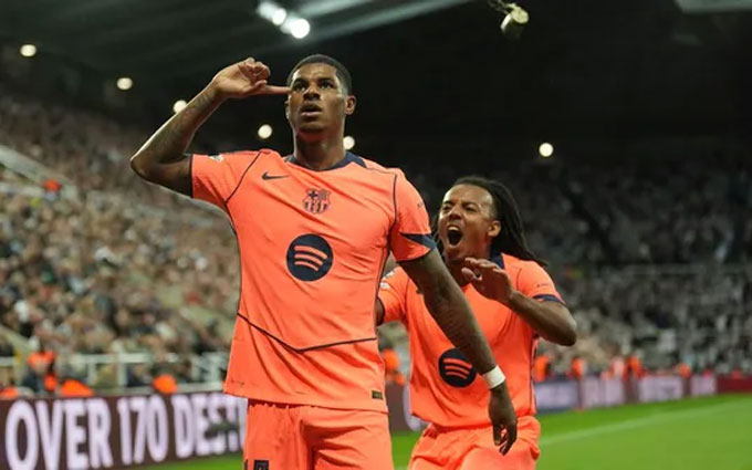 Rashford có phong độ bùng nổ