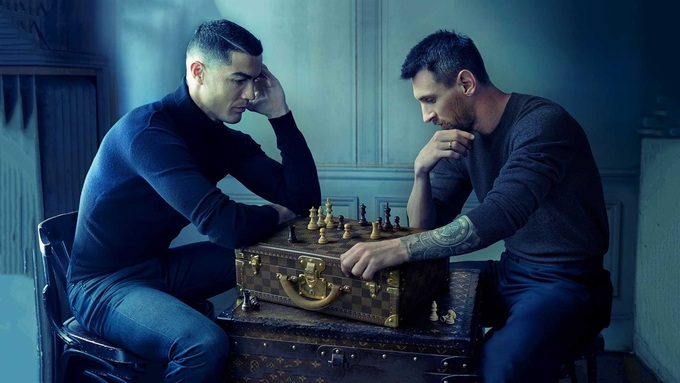 Lionel Messi và Cristiano Ronaldo - bộ đôi kỳ phùng địch thủ