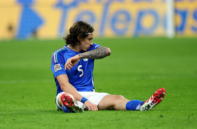 Calafiori bị ĐT Italia trả về vì bị đau