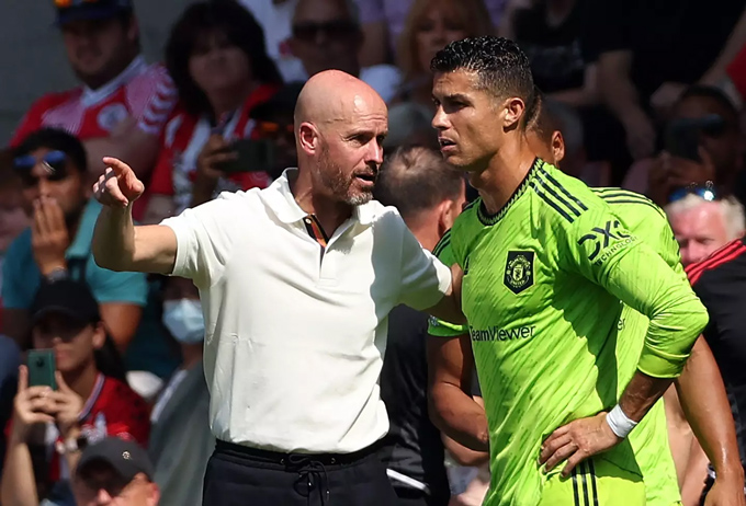  Cristiano Ronaldo khi còn khoác áo MU