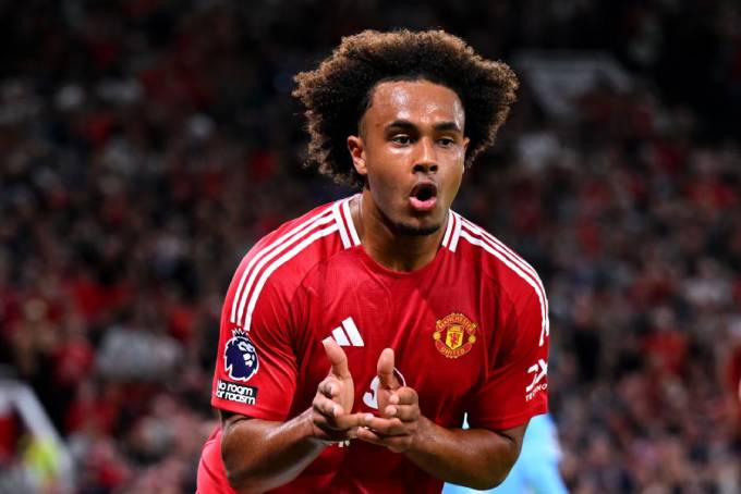 Joshua Zirkzee có cơ hội đá chính cho MU tại Premier League 2025/26