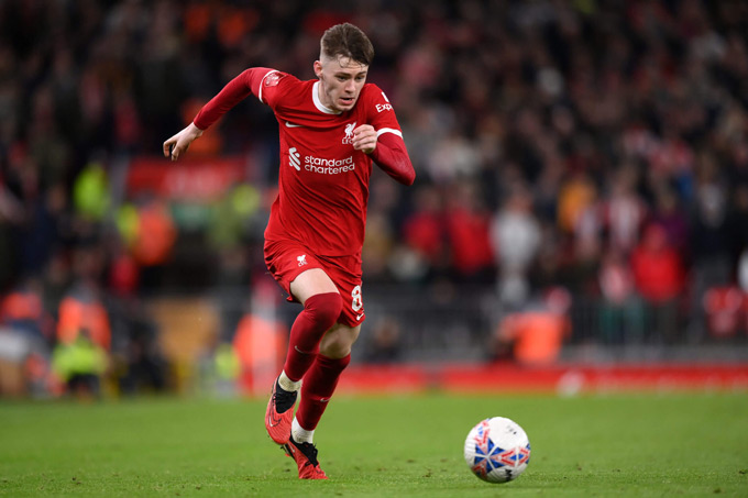 Bradley phù hợp với Real Madrid hơn Trent