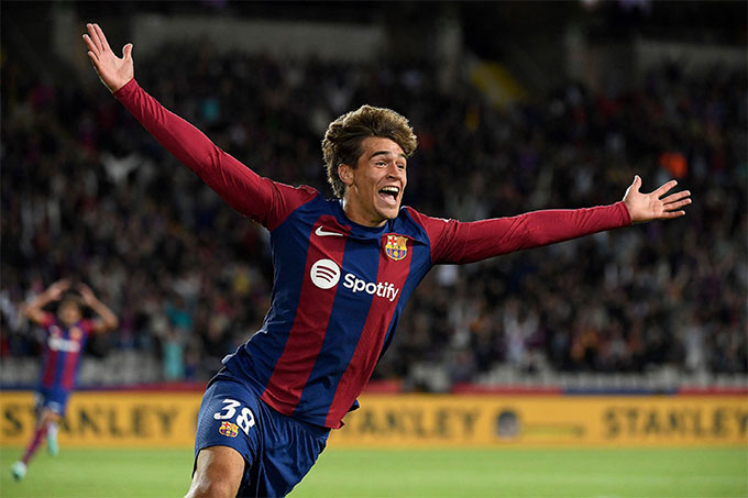 Guiu từng đá cho Barca trước khi đầu quân cho Chelsea