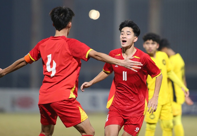 Niềm vui chiến thắng của U17 Việt Nam. Ảnh: Đức Cường