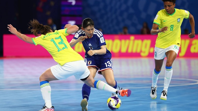 Nhật Bản không thể chống đỡ nổi trước sức mạnh hủy diệt của Brazil