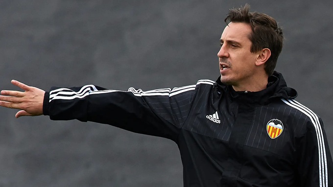 Neville bất lực trong việc truyền tải ý tưởng ở Valencia