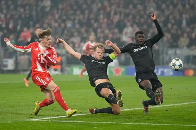 Karl đã trải qua một đêm xuất sắc trước Sporting