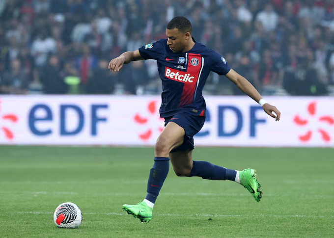 Mbappe thời còn khoác áo PSG