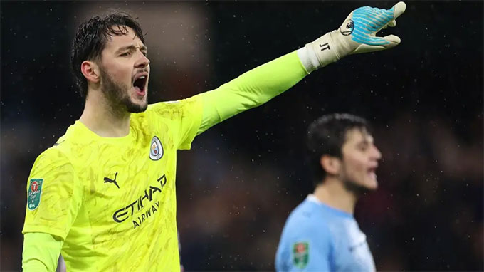 Trafford đang gặp khó khăn trong việc cạnh tranh suất bắt chính