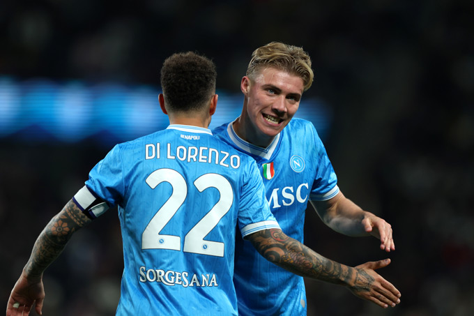 Hojlund đưa Napoli vào chung kết Siêu cúp Italia