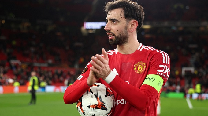 Bruno Fernandes trong màu áo MU