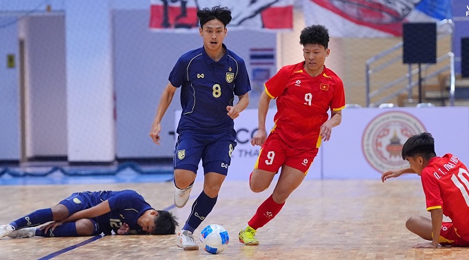 U19 futsal Việt Nam dẫn bàn trước...