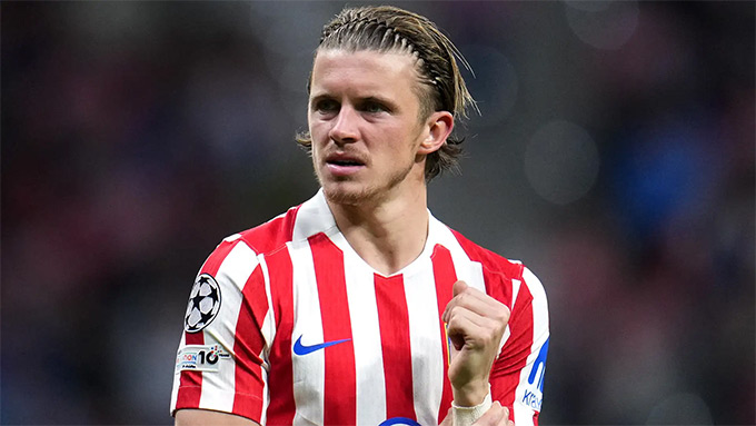 Conor Gallagher cũng là mục tiêu chuyển nhượng của MU