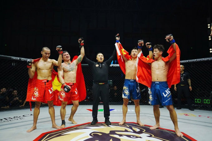 Đội Việt Nam (phải) hòa Trung Quốc (trái) nội dung MMA Duo - Ảnh: LC29