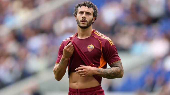 Hậu vệ Mario Hermoso bị treo giò trận tới sau khi lãnh thẻ vàng trước Atalanta