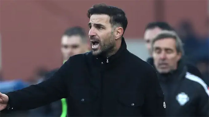HLV Fabregas đang giúp Como có mặt trong top 6 Serie A