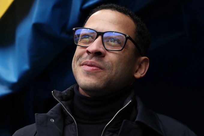 Từ chỗ bị nghi ngờ, ông Rosenior đang dần thuyết phục tất cả khi giúp Chelsea thắng 4/5 trận gần đây