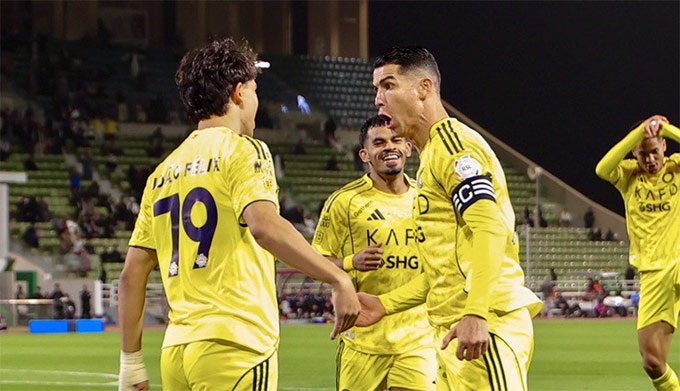 Al Nassr chỉ còn kém ngôi đầu bảng 3 điểm