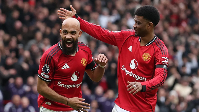MU thắng trận thứ tư liên tiếp dưới thời Carrick