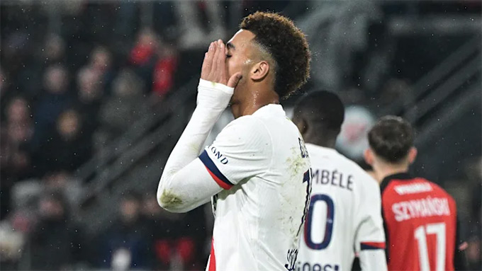 PSG thua sấp mặt trước Rennes