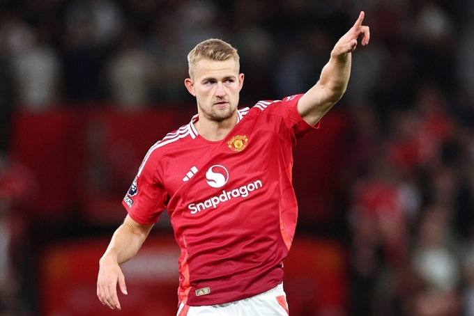 De Ligt sắp tái xuất sân cỏ