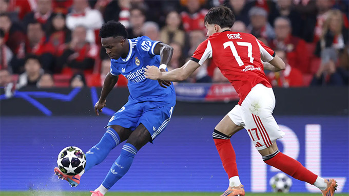 Vinicius Junior lập siêu phầm tại Da Luz