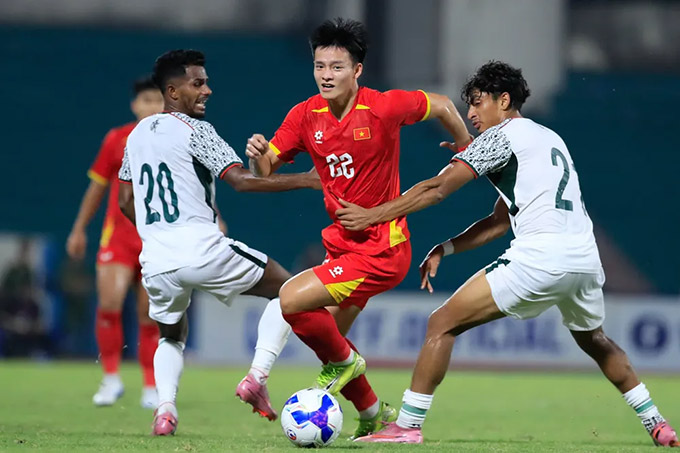 ĐT Việt Nam thi đấu giao hữu với Bangladesh 