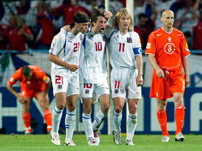Tuyển Séc của Nedved đã ngược dòng đánh bại Hà Lan