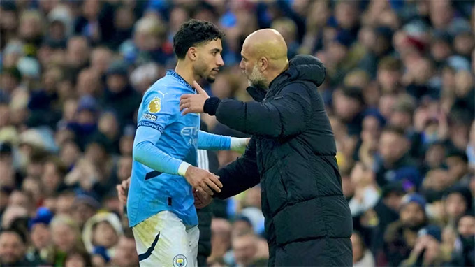 Marmoush bất mãn với HLV Guardiola