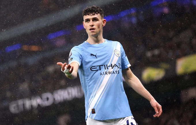 Phil Foden, anh đâu rồi?