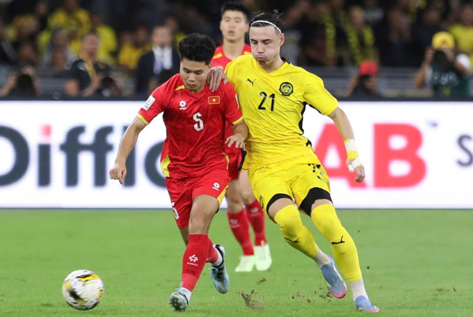 Bộ trưởng Bộ Thanh niên và Thể thao Malaysia sốt ruột