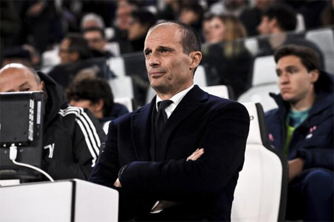 HLV Allegri không bất ngờ về hành động của Leao