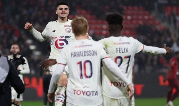 Niềm vui thắng lợi của các cầu thủ Lille