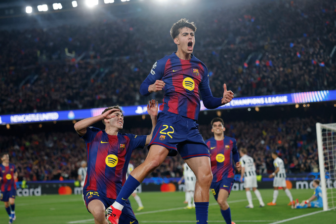 Barca hủy diệt Newcastle 7-2 để giành vé vào vòng tứ kết Champions League