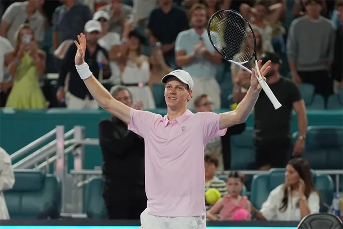 Sinner đăng quang tại Miami Open